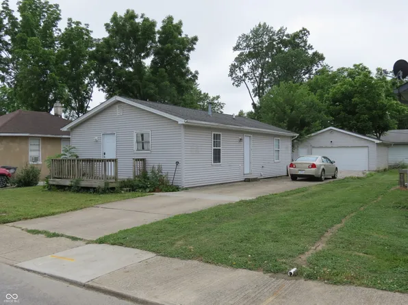 470 N Pine St, Morgantown, IN 46160