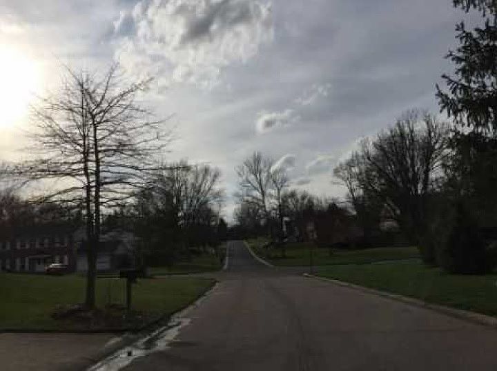 2nd image of 8119 Eastdale Dr