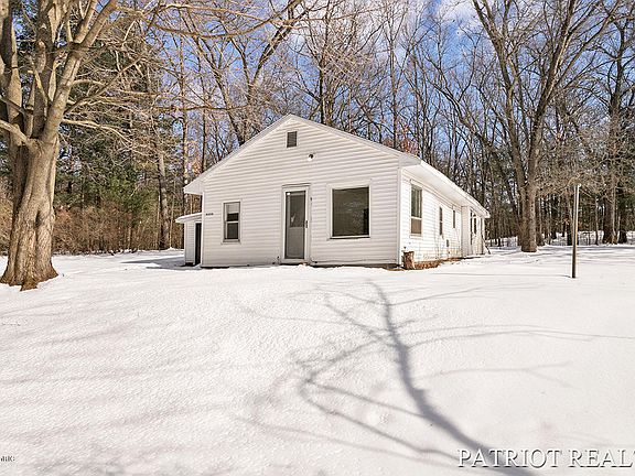 3rd image of 8090 S Island View Dr