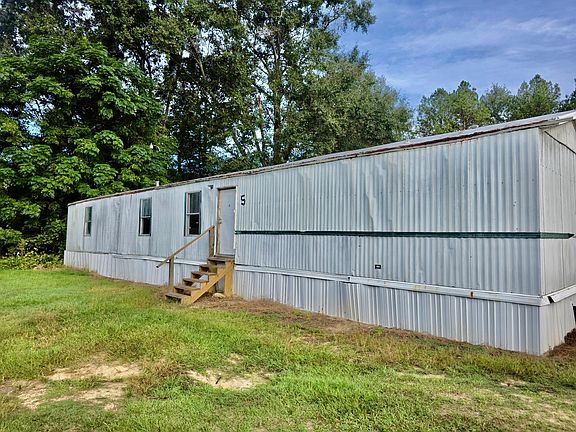 2nd image of 23 Burnt Bridge Rd #5