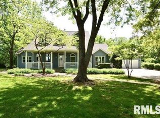 6 Lamplighter Ln, Springfield, IL 62712