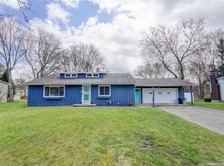 79 Ross Brook Dr, Rochester, NY