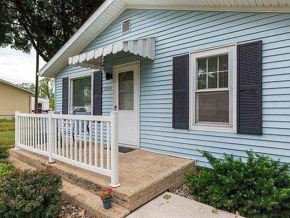 4th image of 52545 Forestbrook Ave