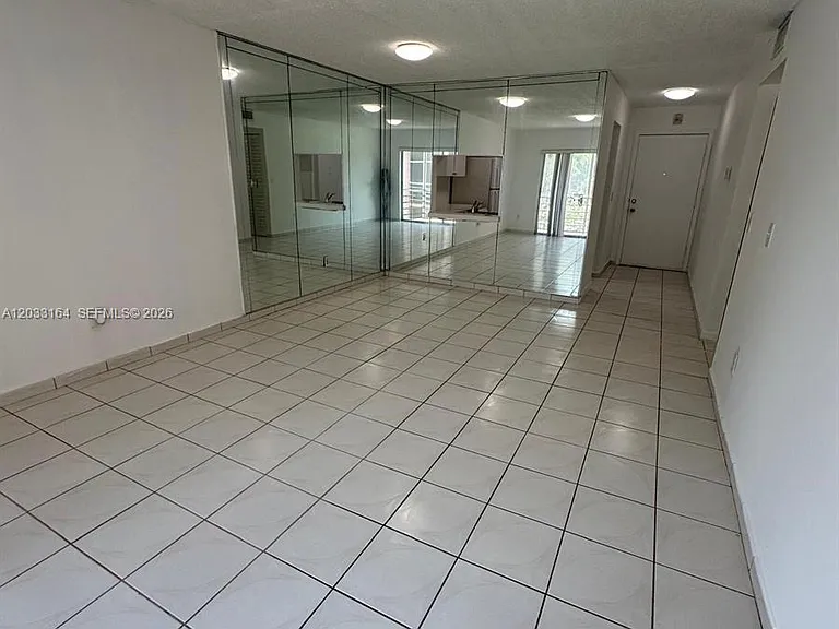 2800 NW 56th Ave #G201 — Photo 8