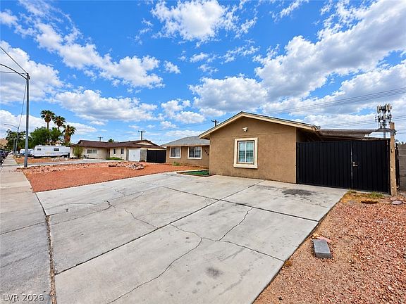 3rd image of 5306 Koa Ave