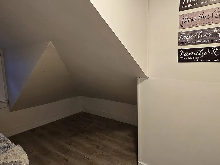 Bonus room