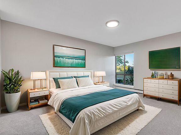 5th image of 1919 Prairie Sq Unit 32