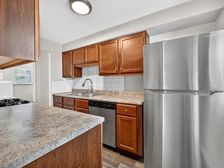 8106 Fawn Ave — Photo 9