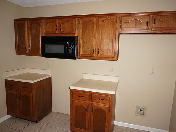 3rd image of 8328 Mangrove Dr