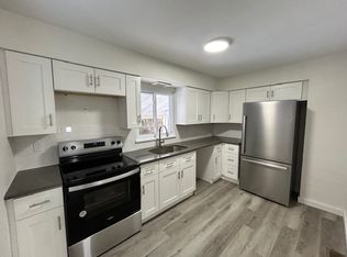 1452 Bechman St, Springdale, PA 15144