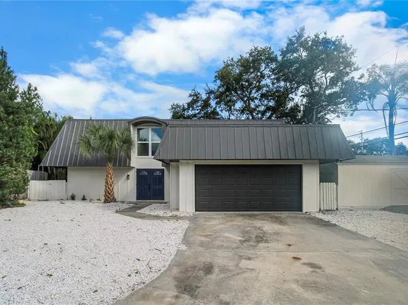 3511 NORTH CIRCLE, LARGO, FL 33770
