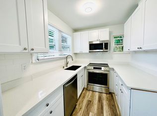 1105 5th Ave N #33, Seattle, WA 98109