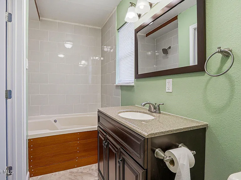 3020 Wedgewood Dr — Photo 19