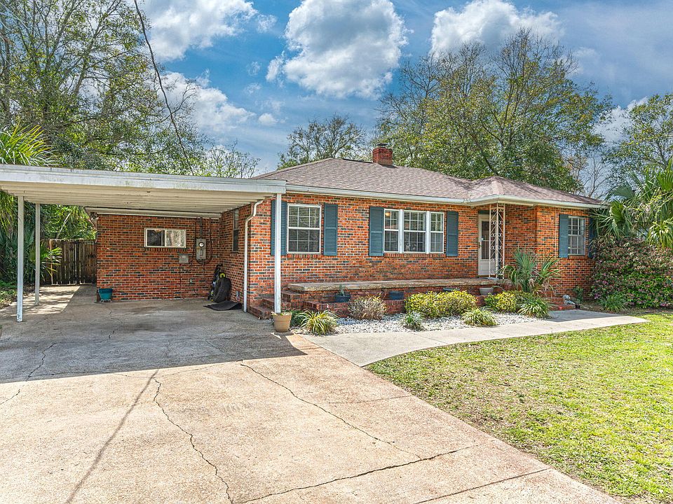 1st image of 3315 Bayou Dr