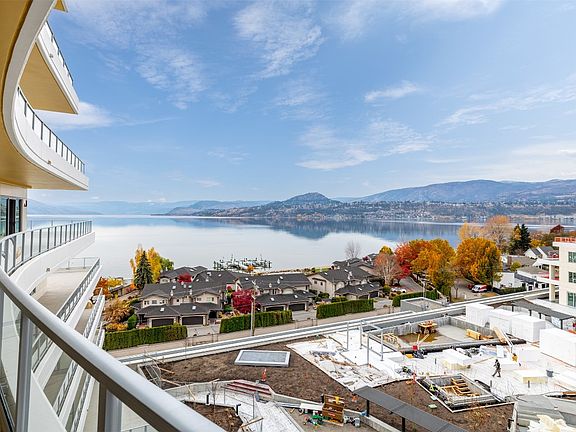 2nd image of 3340 Lakeshore Rd #802