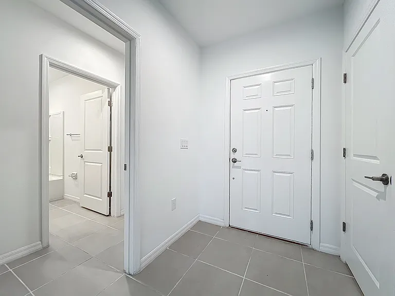 5627 Costa Blanca Way — Photo 12