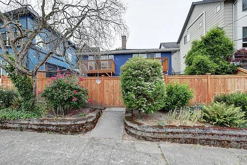 3427 21st Ave W #B Photo 1 3427 21st Ave W #B Photo 1