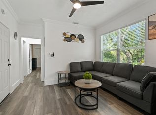 806 E Chelsea St #B, Tampa, FL 33603