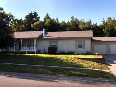 620 Skyline Dr, Junction City, KS, 66441