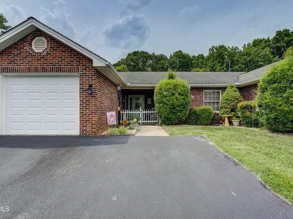 1905 Knob Creek Rd APT 11, Johnson City, TN 37604