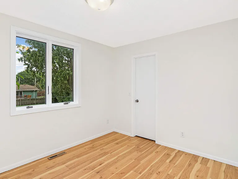 420 Buchanan St NE — Photo 19