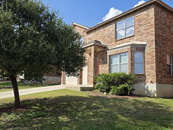 4th image of 847 Quitman Oak