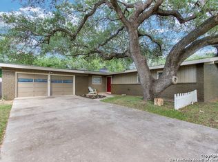 8810 Woodbury Dr, San Antonio, TX 78217