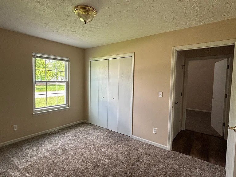 2801 Horizon Dr #2 — Photo 6