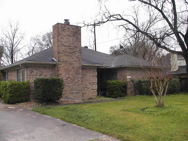 10806 Lynbrook Dr #B — Photo 11