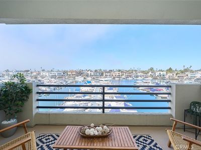4165 Warner Ave APT 203, Huntington Beach, CA, 92649