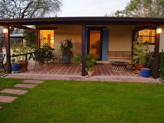 3rd image of 2521 N Mesquite Thicket Ct