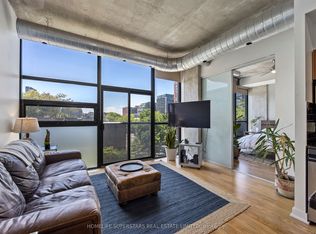 60 Bathurst St #303, Toronto, ON M5V2P4