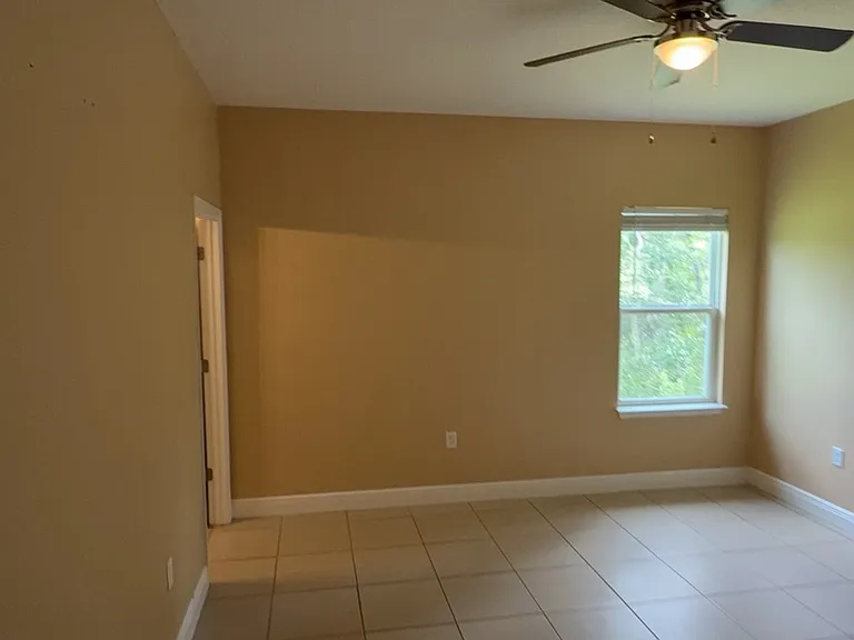 5017 SW 165th Street Rd — Photo 6