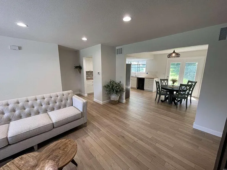 618 Arrowhead Dr — Photo 12