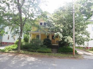 18 Sumner Ave, Northampton, MA 01062