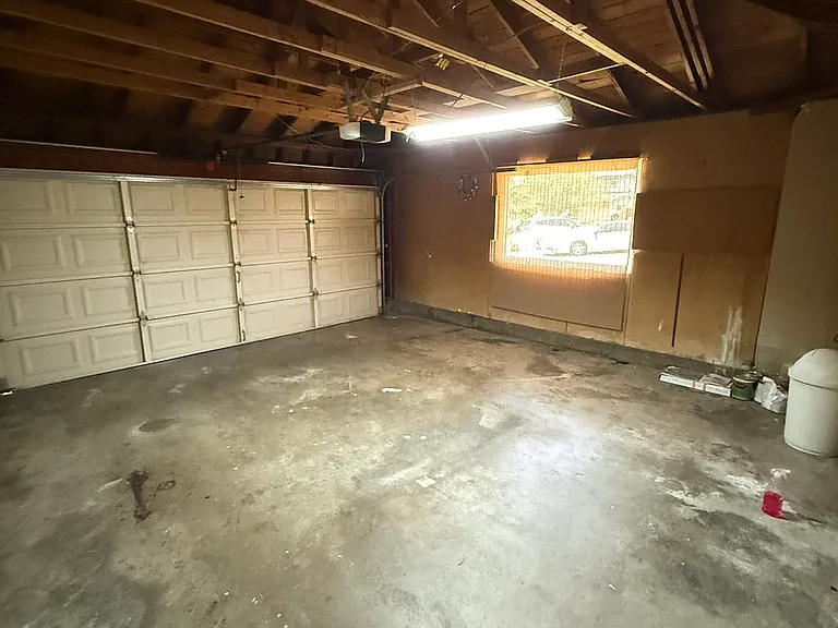 2 Car Garage