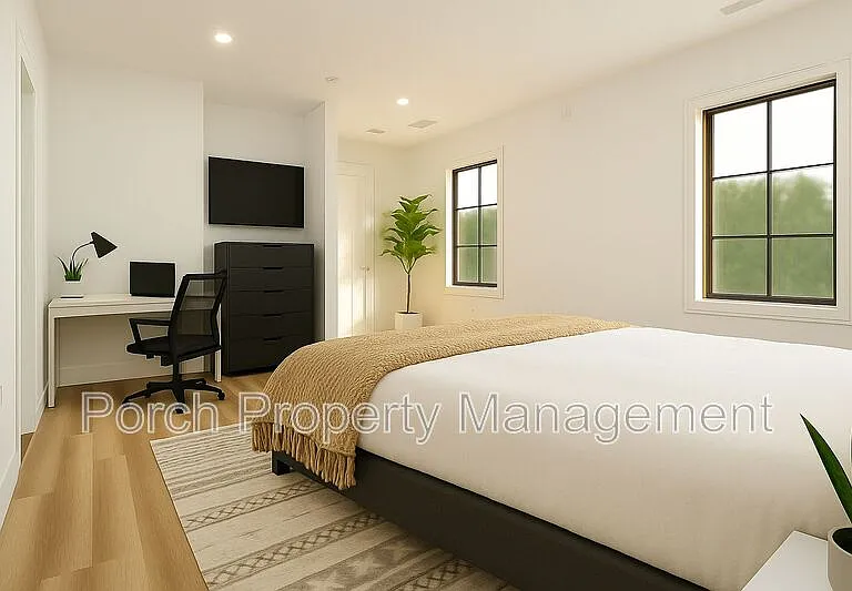207 E Intendencia St — Photo 10