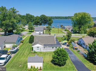 3423 S River Ter, Edgewater, MD 21037