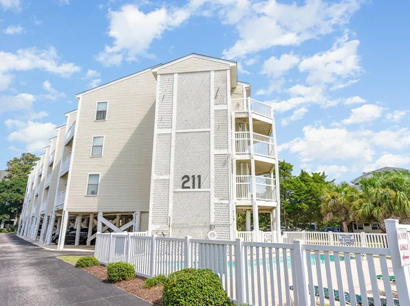 211 Hillside Dr. N #305, North Myrtle Beach, SC 29582