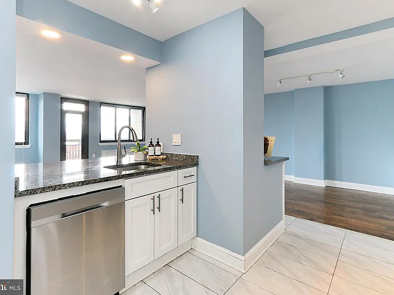 801 N Pitt St #1203 — Photo 18