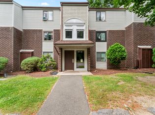 7 Padanaram Rd #I190, Danbury, CT 06810