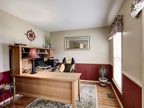 HOME OFFICE