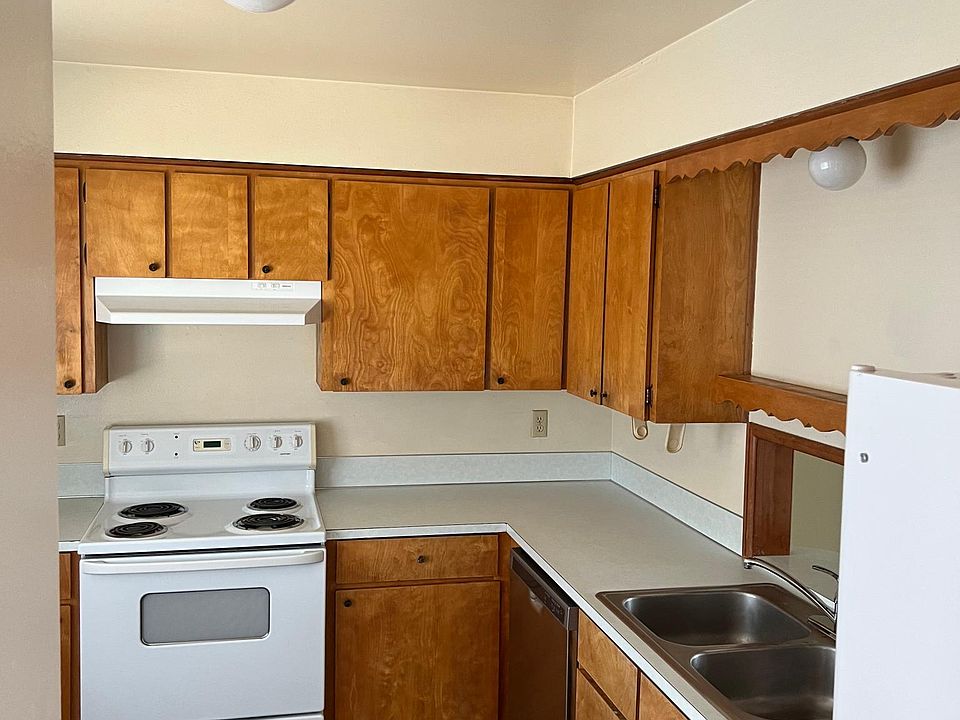 1st image of 700 NW 12th St #2B-1Ba-800Sqft
