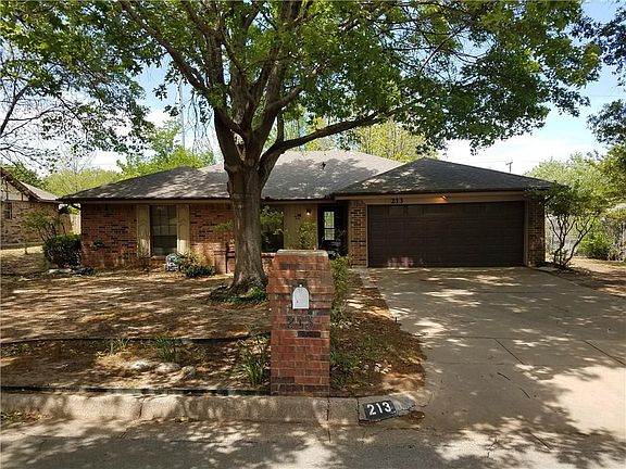 2nd image of 213 Shady Oaks Dr