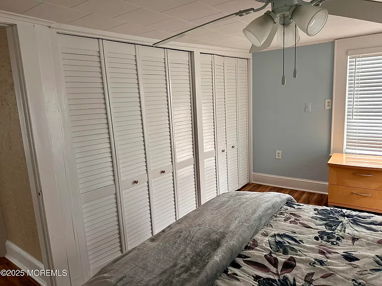 612 Sylvania Ave — Photo 9