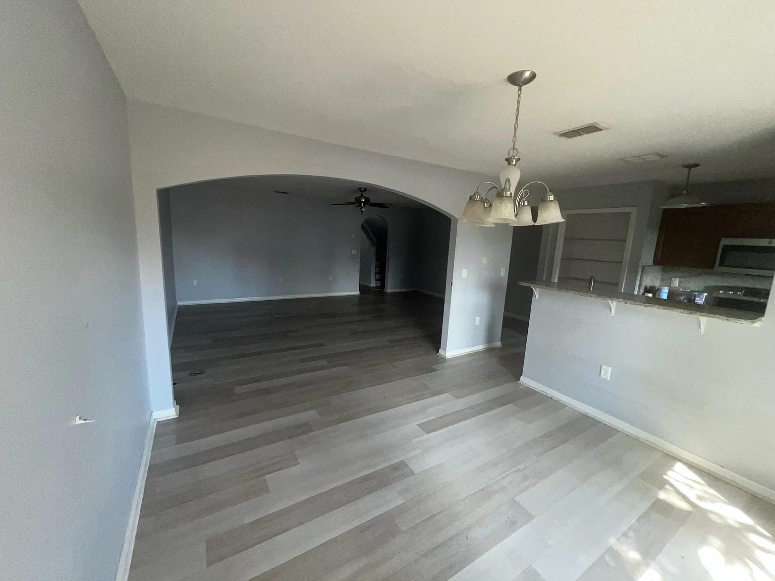 Ashburn Square Dr, Tampa — Photo 2