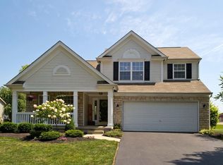 2167 Parklawn Dr, Lewis Center, OH 43035
