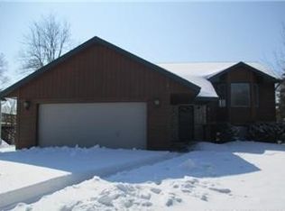 20304 Icalee Path, Lakeville, MN 55044