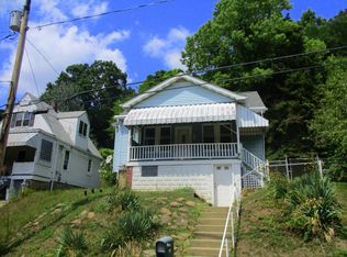 745 Valley Rd, Ambridge, PA 15003