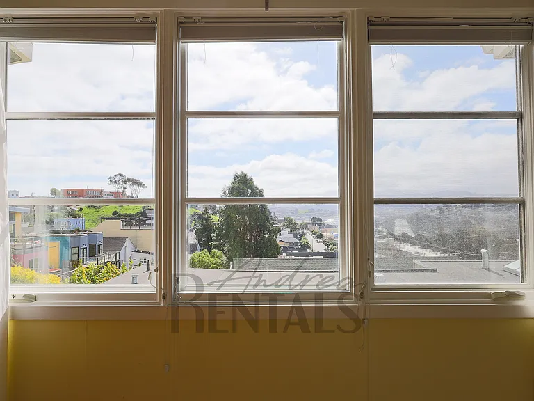 1029 Rhode Island St — Photo 6